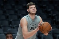 What Happened to Walker Kessler? Jazz Star to Miss Entire 2025–26 NBA Season Utah Jazz center Walker Kessler will miss the entire NBA season after undergoing surgery for a torn labrum in his left shou