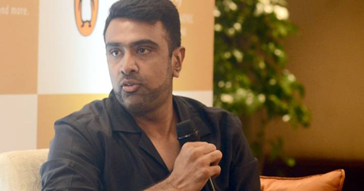 ‘Men’s team never did this’: Ashwin applauds Harmanpreet and Co. for paying tribute to icons