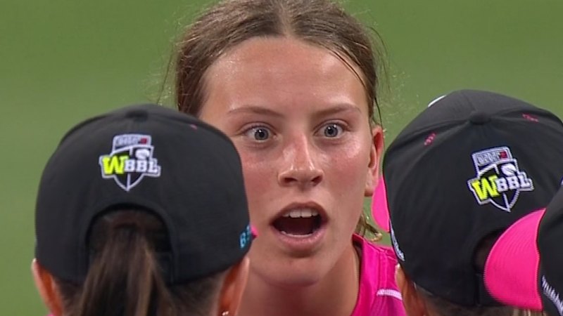 Teen sensation takes WBBL hat