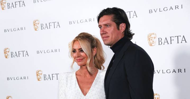 Vernon Kay 'names' Tess Daly's Strictly replacement – but he's fuming