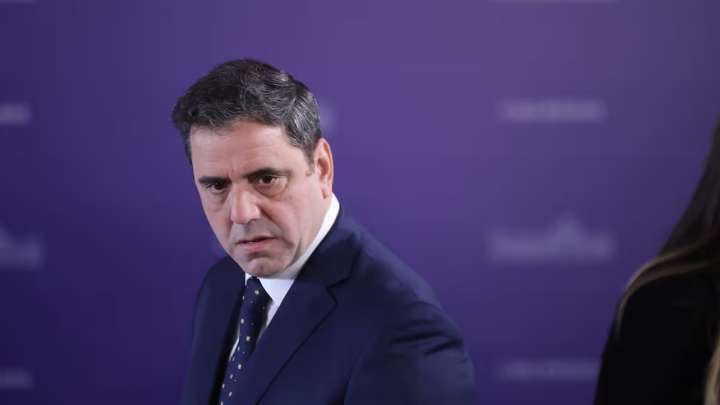 Tras la salida de Francos, renunció el ministro del Interior