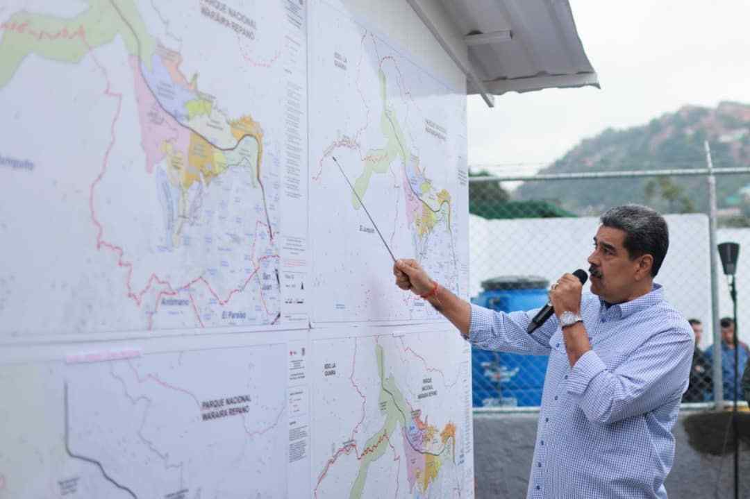 Maduro activa defensa con misiles en Caracas-La Guaira ante tensión con EE.UU