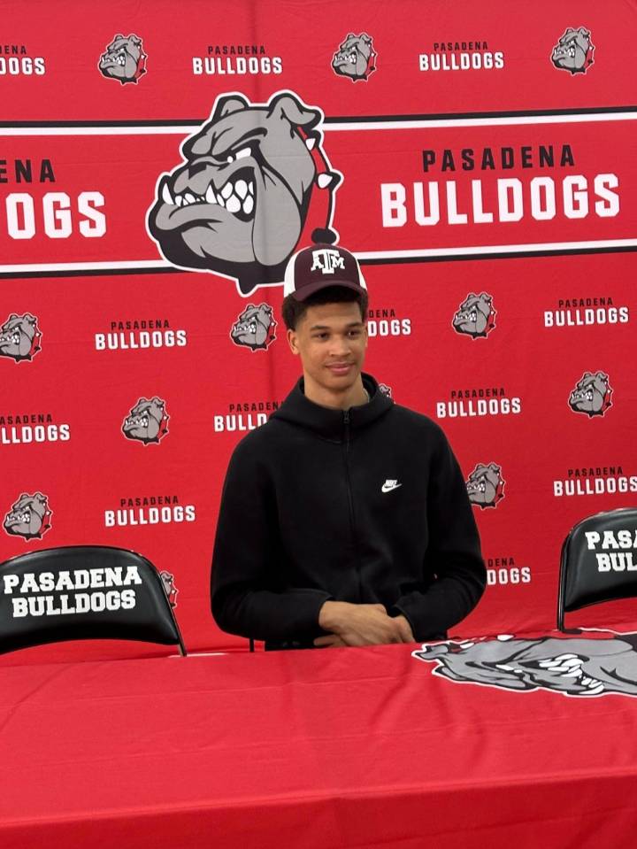 Pasadena’s Josh Irving headlines local athletes on Signing Day