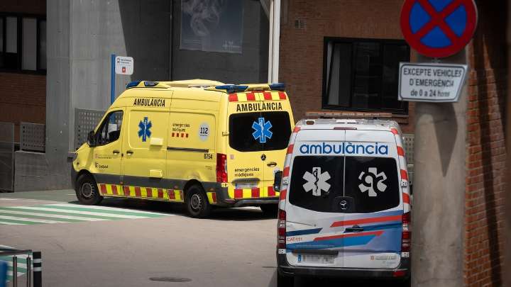 Muere una niña de 11 años atropellada por un autobús en Barcelona
