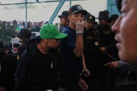 Guatemala: policía derriba estructura metálica construida por pandillas para vivir dentro de prisión