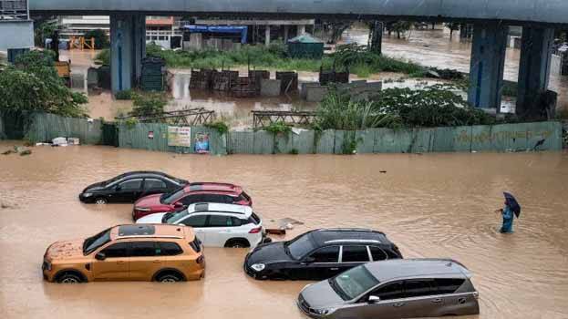 Heavy rain to continue till Sunday, power cut off in more than 50,000 houses; 41 deaths in Vietnam