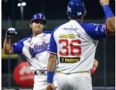 Tiburones de La Guaira vencen con autoridad a Tigres de Aragua