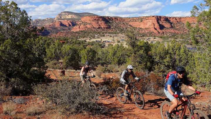 Mejores rutas de senderismo en Sedona, de 1 a 9 millas. Los detalles