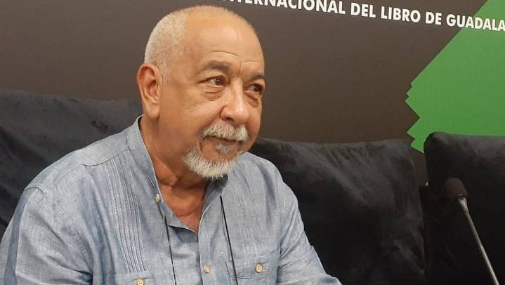 Leonardo Padura no quiere ser un escritor político: “He tratado de que no se apodere de mi obr...