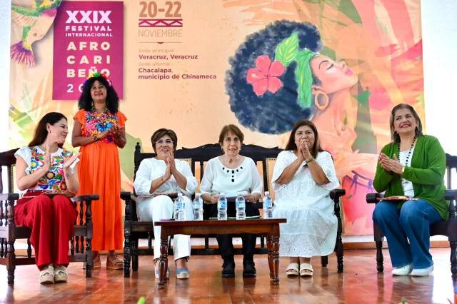 Impulsar la cultura es fortalecer la identidad veracruzana: Rosa María Hernández Espejo