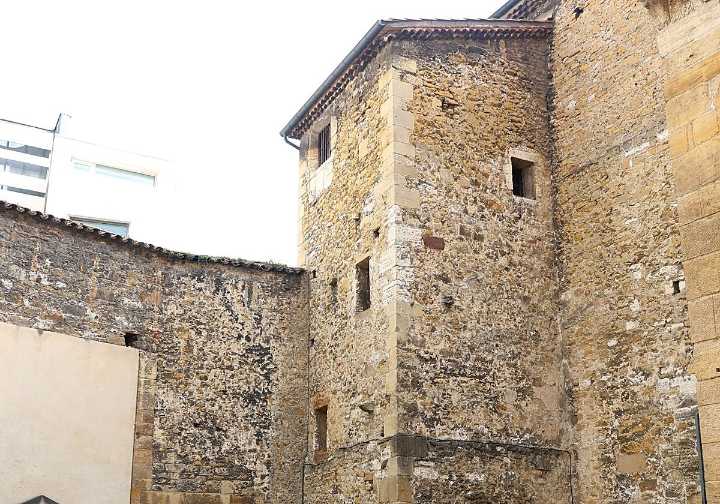 La sala capitular desvela el peso de Oviedo en el panorama político y social europeo