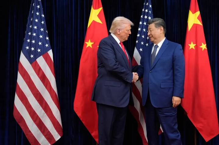 Trump da a conocer que visitará Beijing en abril
