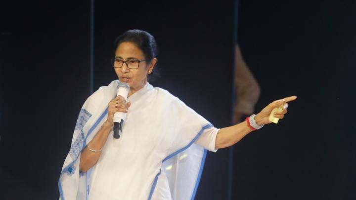 North Bengal visit | SIR is ‘Super Emergency’, stop it now: Mamata Banerjee to EC