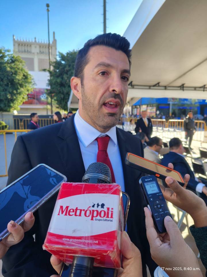 Servicios Públicos pide apoyo a comerciantes para mantener limpio el Centro durante temporada de peregrinaciones.