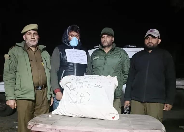 Drug peddler held with contraband substance in Shopian: Police
