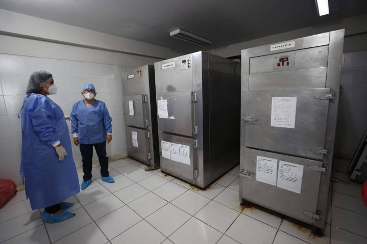 Trujillo en crisis: hospital Belén sin camas, morgue con cadáveres hacinados y almacenes del COER en malas condiciones