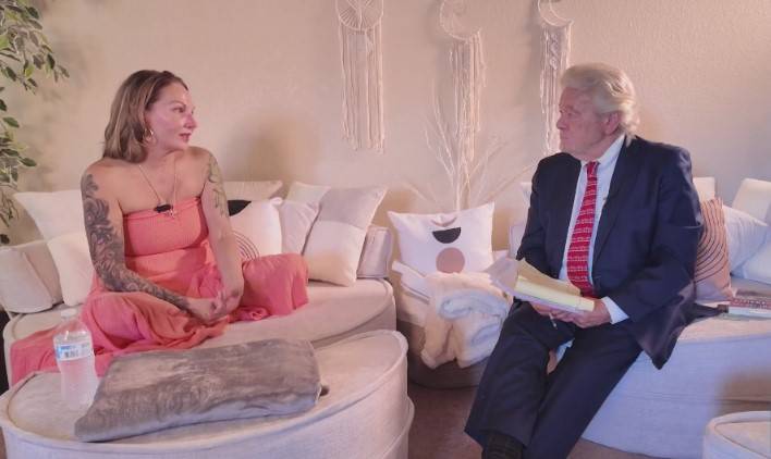 Sandy Shaw shares her story of Las Vegas 'Show and Tell' murder in new book