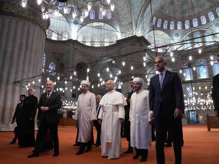 Pope visits famous Blue Mosque ahead of meeting Turkey’s religious leaders