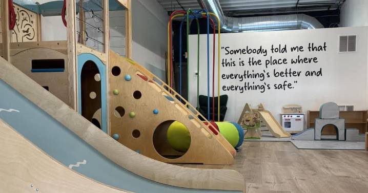 New play cafe opening in Crown Point