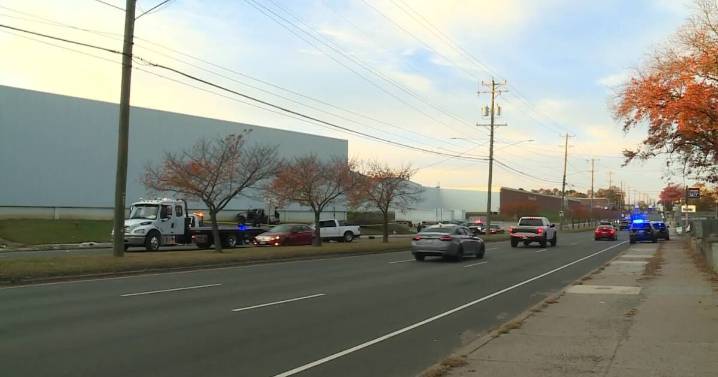 Men wounded in Richmond shootout between groups that caused crashes, Crime Insider sources tell Jon Burkett