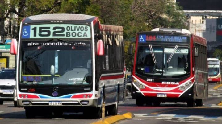 Paro de colectivos: la UTA rechaza el pago de aguinaldos en cuotas