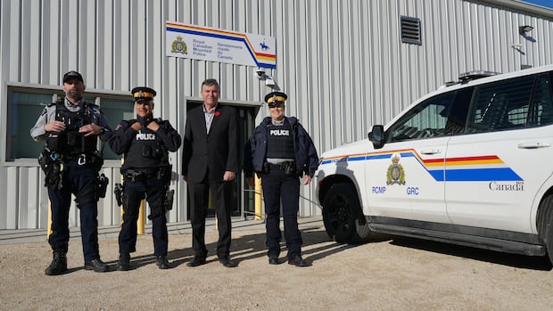 Niverville RCMP detachment opens its doors to the public
