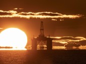 Keeping windfall tax is right thing to do, says Reeves amid concerns over jobs