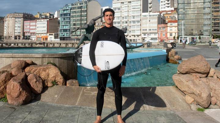 Inés Rey sobre el surfista multado en A Coruña: "Fernando Alonso no va a 210 por la autopista por mucho que sea un profesional del motor"