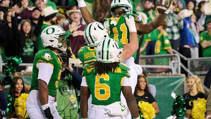 Oregon vs. USC: What's at stake in Week 13 matchup?