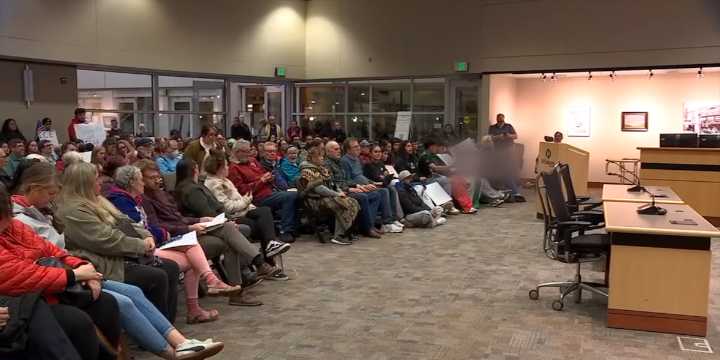 ‘These are people’: Hillsboro community urges City Council to take action against ICE activity