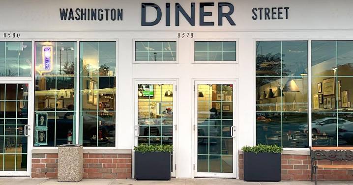 Diner relocates, renovates with help of friend’s construction company