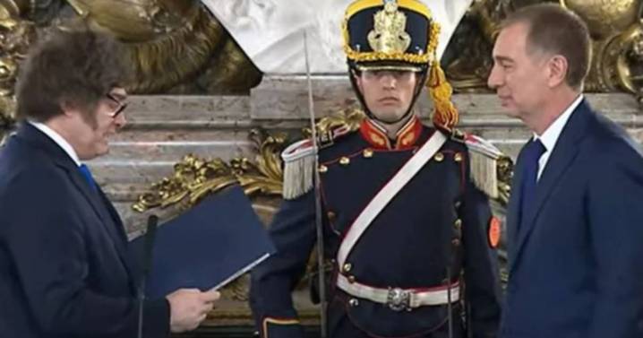 Diego Santilli juró como ministro del Interior ante Javier Milei en Casa Rosada