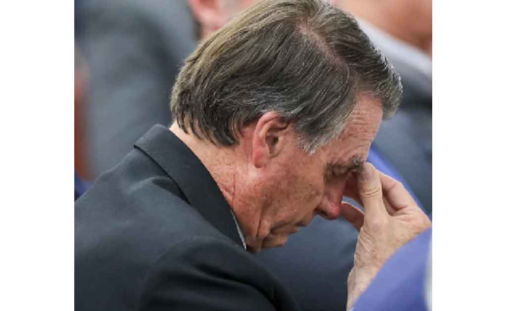 En prisión preventiva, Bolsonaro comparece ante justicia en Brasil
