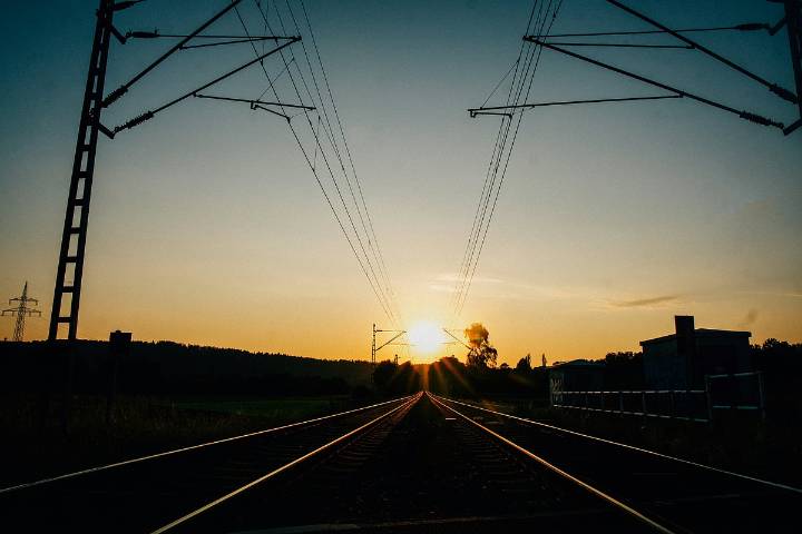 Transrail Lighting Eyes Double-Digit Margin In FY26: CEO 'Confident' Of Beating 25% Revenue Target