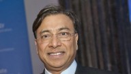 Steel Tycoon Lakshmi Mittal Quits UK Ahead Of Proposed Taxes On Super