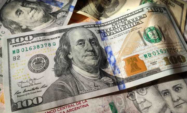 El dólar continúa su marcha ascendente
