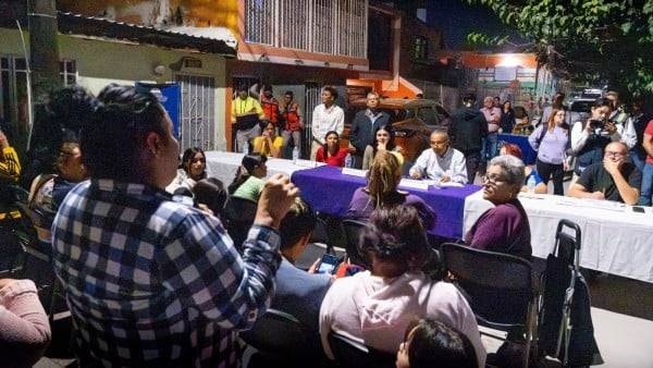 Atiende JMAS directamente inquietudes en la Chaveña