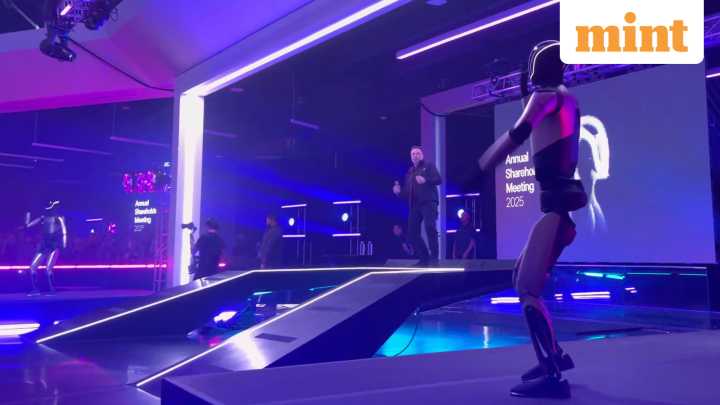 Elon Musk, Tesla’s Optimus robot show off slick dance moves