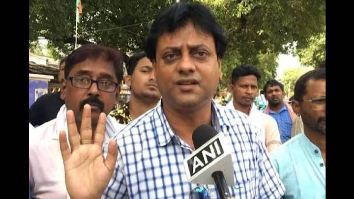 TMC councillor alleges conspiracy as his name goes missing from 2002 voters’ list