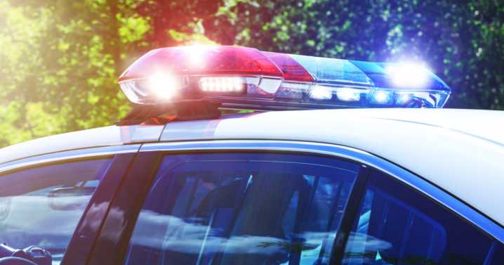 Two shot on Indianapolis' south side, one in critical condition