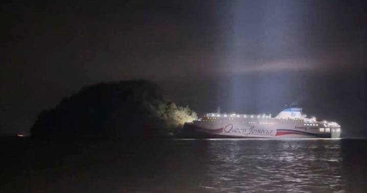 South Korean ferry with 267 on board stranded as rescue operation underway