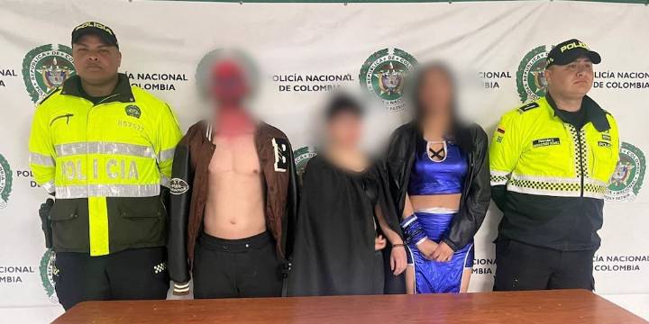 Policía confirmó que estudiante de Los Andes fallecido fue hallado en plena vía pública de Bogotá y que dos capturados son extranjeros