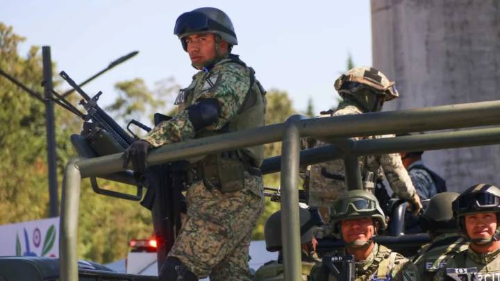 En un mes, Marina aseguró 121 toneladas de autopartes en la CDMX