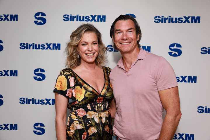 Jerry O'Connell Poses With Wife Rebecca Romijn's Ex John Stamos