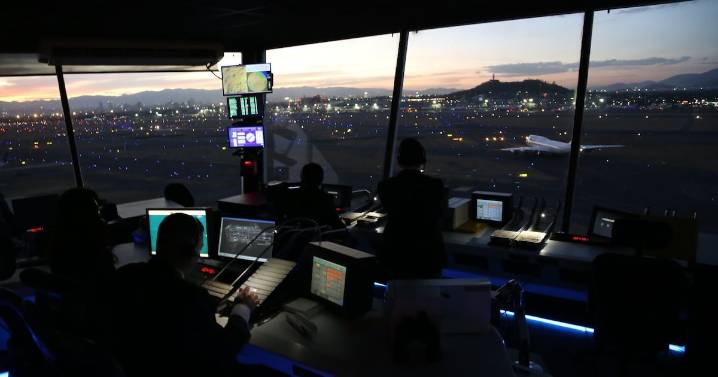 Controladores aéreos marcharán el 3 de diciembre en CDMX