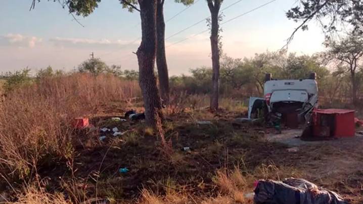 Piden condenar a una mujer por quedarse dormida mientras manejaba, volcar y causar la muerte de su nuera