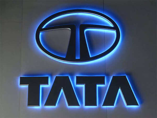 Tata Motors PV Share Price Live Updates: Tata Motors PV Price and Returns Overview