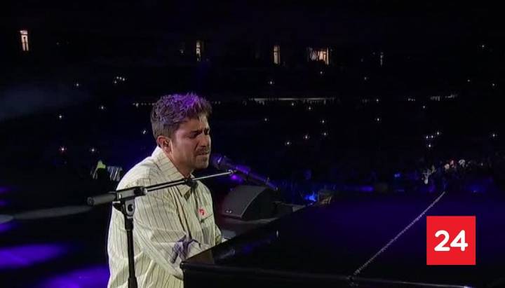 Pablo Alborán llenó el Estadio Nacional de puro romanticismo