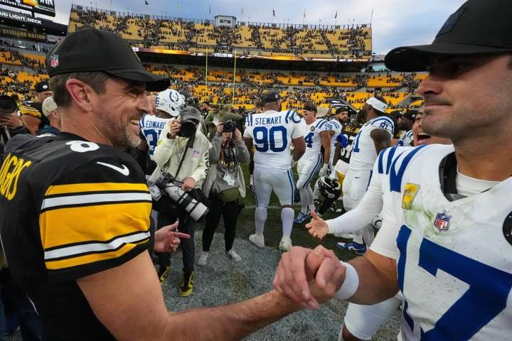 Aaron Rodgers and first-place Steelers confident in their passing game options after quiet deadline