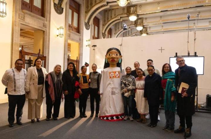 Sheinbaum revive el Paseo de las Heroínas con seis ancestras indígenas que harán historia